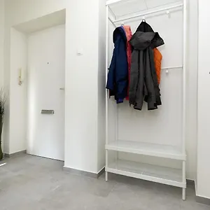 Helle Und Gemuetliche In Zentraler Lage Apartment