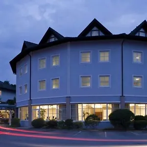 4* Hotel Paradies