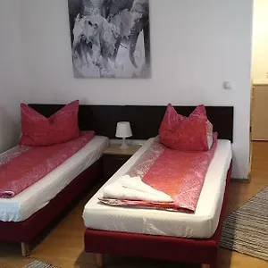 Penzion Apartmenthaus Beim Lkh, Štýrský Hradec